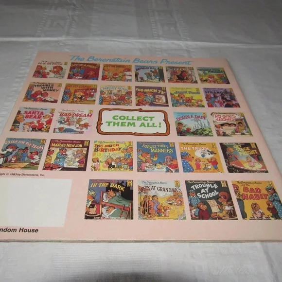 The Berenstain Bears and the MESSY ROOM Color Illustrated Paperback Kids Book - Picture 2 of 4